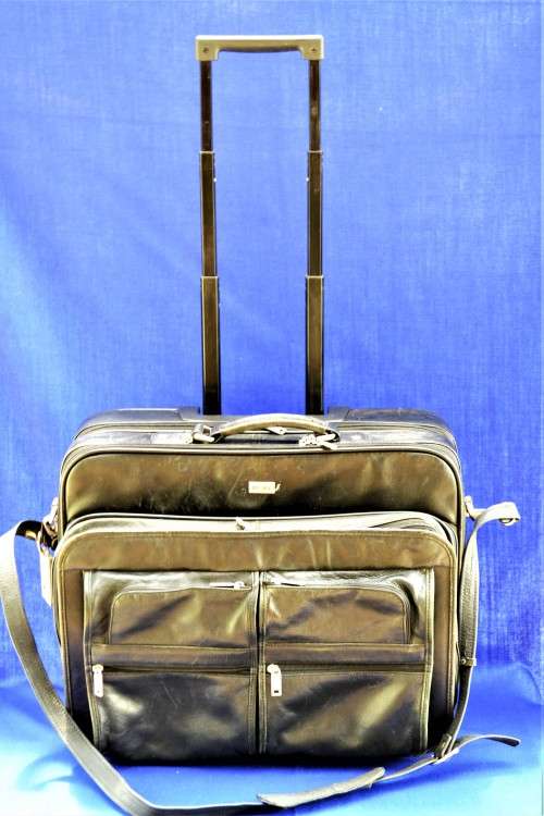 Busby Mobile Office Laptop Leather Case - Pull Along