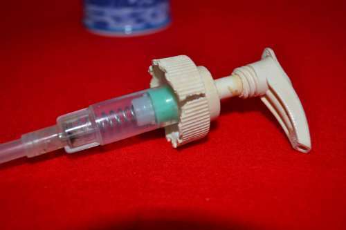 Delft Blue Pump Action Dressing Table Jar