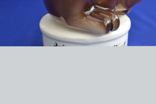 Vintage Musical Decanter "The Last Shot"