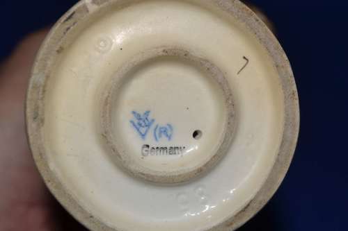 Hummel "Sister" Girl with Basket Figurine #98 - Vintage