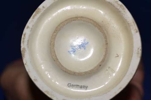 Hummel "Accordion Boy" Figurine #185 - Vintage