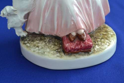 Vintage Porcelain Figurine