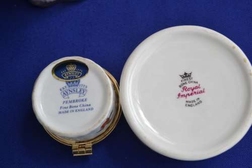 Assembled Porcelain Dressing Table Set - 3 Pieces