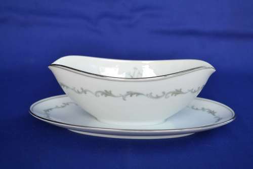 Noritake Gravy Boat - Chaumont