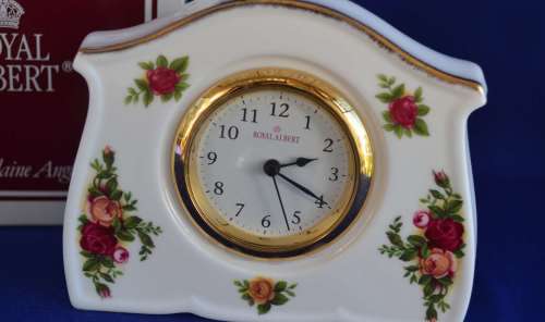 Royal Albert `Old Country Roses` Porcelain Clock Boxed