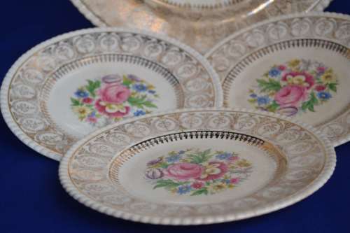 Simpsons (Potters) Ltd - Solian Ware Cake Plate and Three Side Plates