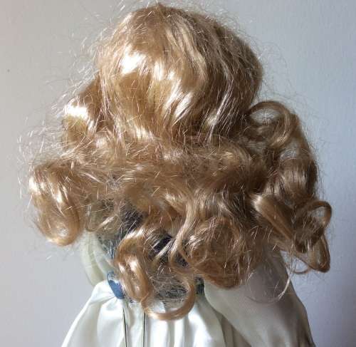 Collectable Porcelain Display Doll - Gretchen