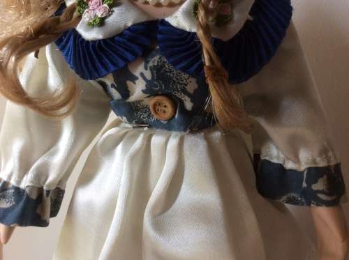 Collectable Porcelain Display Doll - Gretchen