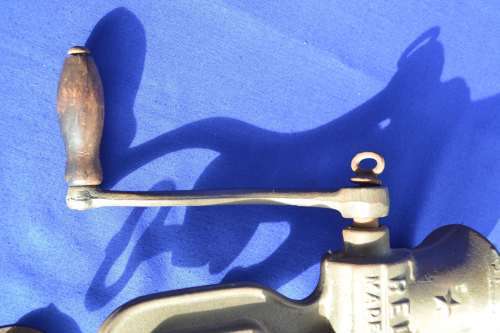 Husqvarna Reliance No 8 Meat Grinder / Mincer