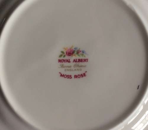 Royal Albert `Moss Rose` Tea Set - 21 Pieces