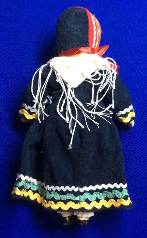 Original All Porcelain Dolls of the World Doll #10 Norway