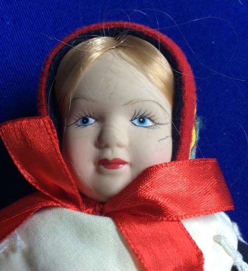 Original All Porcelain Dolls of the World Doll #10 Norway