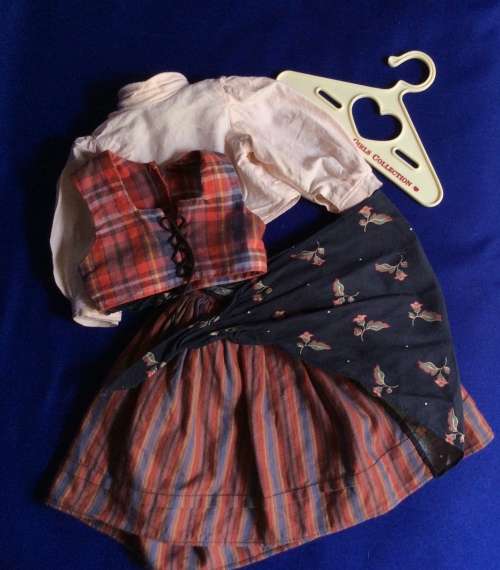 Pleasant Company 1986  Kirsten American Girl Doll Plus Two Additional Outfits