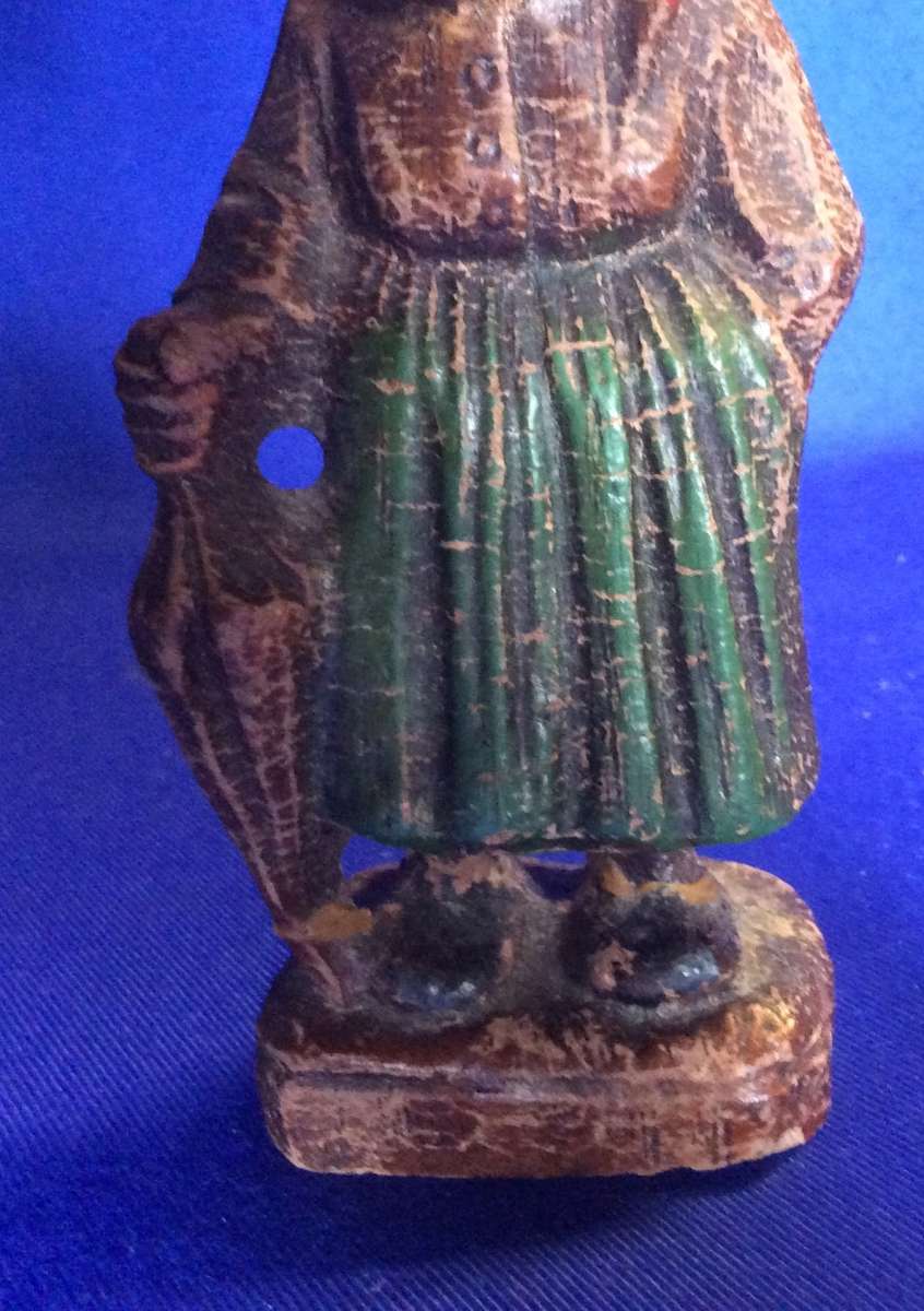 Assorted Vintage Ornaments 4 Pieces