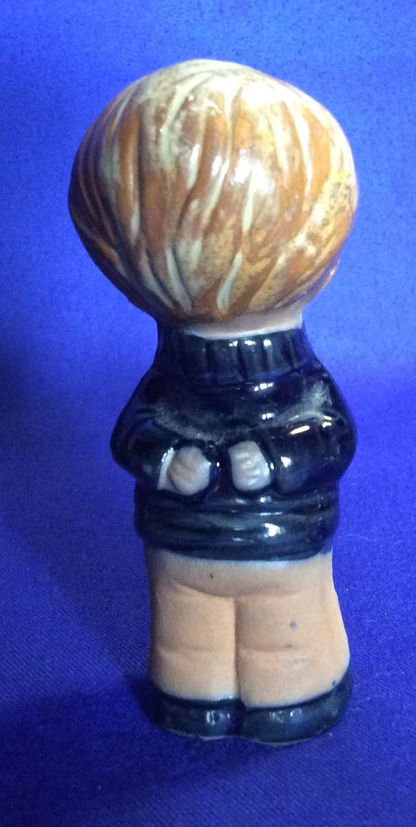 Assorted Vintage Ornaments 4 Pieces