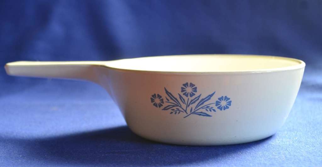 Vintage Corning Ware Cornflower Blue Saucepan /  Skillet 1 Pint