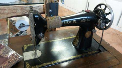 sewing machine singer