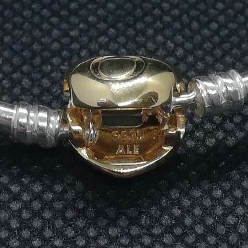 Sterling Silver Moments Bangle with Pandora Shine Heart Clasp (Size:21 cm)