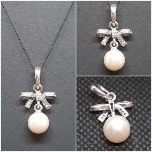 Pandora Bow Pendant with Pearl