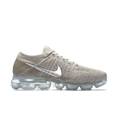 Nike Vapormax Flyknit Sneakers