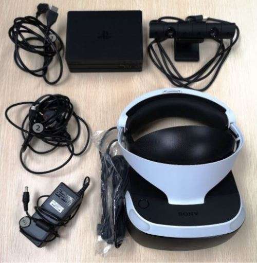 PS4 Pro 1TB + PSVR1 + Controller + 3 Games + 2 Move Controllers