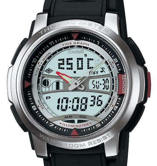 NO RESERVE.....Men's Casio Forester Sports Thermometer Watch .... BRAND NEW!!!