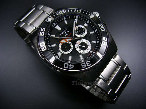 NO RESERVE....Casio DURO 200 Sport Scuba Diver Watch .... BRAND NEW!!
