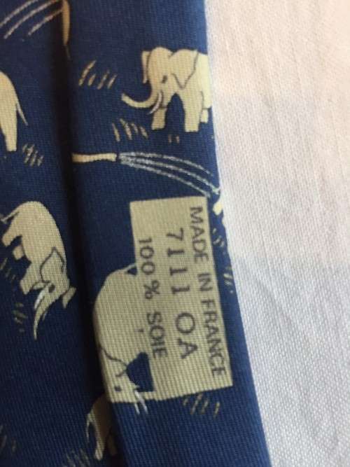 GENUINE HERMES PARIS !! 100% PURE SILK !! BLUE ELEPHANT SILK TIE-MADE IN FRANCE