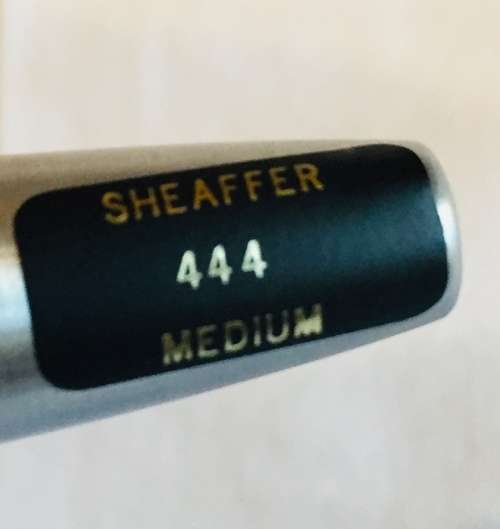 SHEAFFER WHITE DOT IMPERIAL 444 FOUNTAIN PEN IN BRUSHED SILVER FINISH WITH INLAID STEEL NIB - MINT