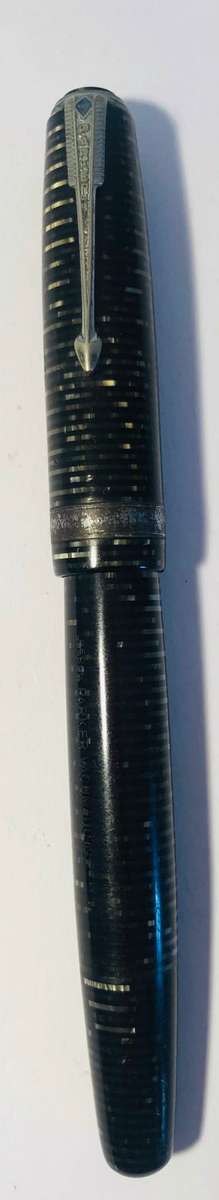 1930s VINTAGE PARKER VACUMATIC FOUNTAIN PEN WITH SILVER TRIM