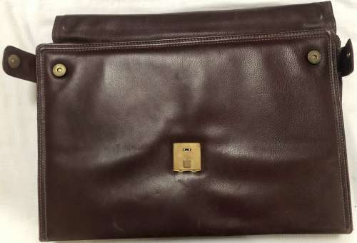 VINTAGE BROWN BRIEFCASE WITH LOCK - VARIOUS SPACIOUS FOLDERS