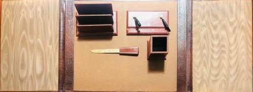 BROWN DESKTOP SET: DESKTOP CALENDAR HOLDER, LETTER OPENER, LETTER HOLDER, 2 PEN HOLDERS