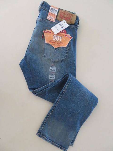 Levi's Original 501 Stretch Jean For Men W32 L34 !!!!!Market Value R999.99