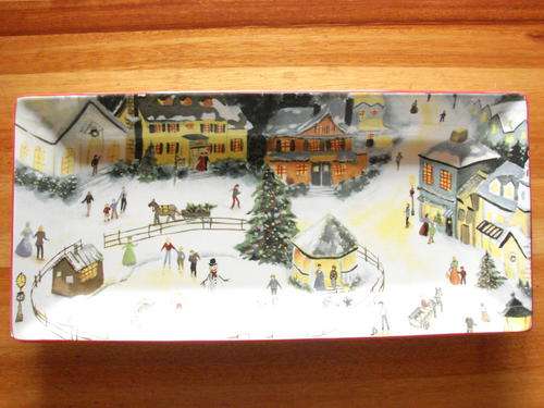 Large plate with a winters theme