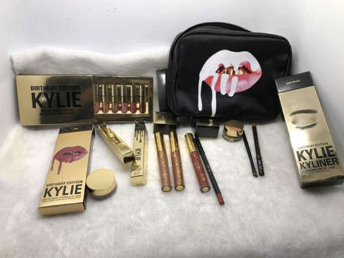 Kylie Jenner golden gift box