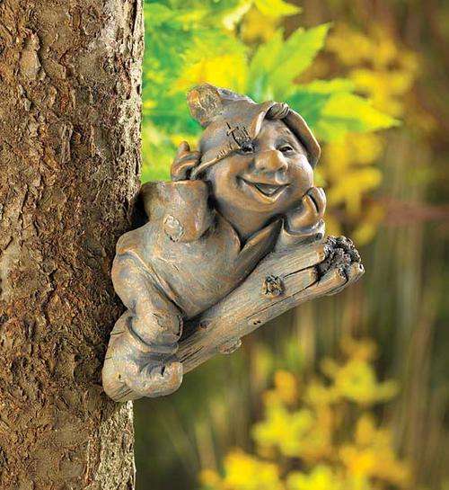 ** READ BEFORE BIDDING ** Gnome Tree Decor