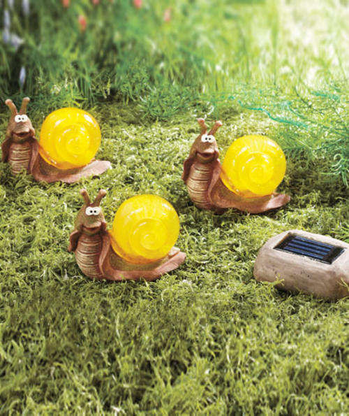 ** READ BEFORE BIDDING ** Set Of 3 Solar Snails