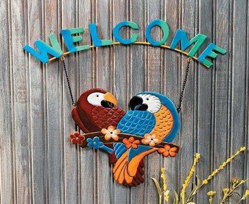 ** READ BEFORE BIDDING ** Parrot Welcome Sign