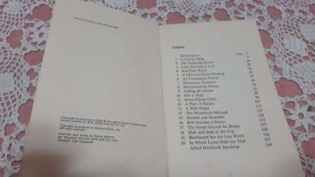 The Mystery of the Stuttering Parrot   Robert Arthur