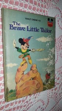 Bundle of 12 Disney Books