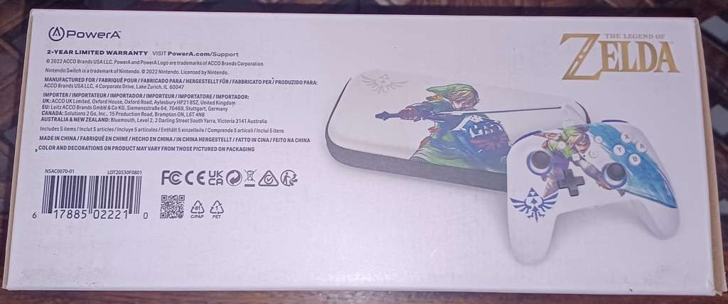 Nintendo Switch Zelda PowerA Enhanced Wired Controller And Slim Case