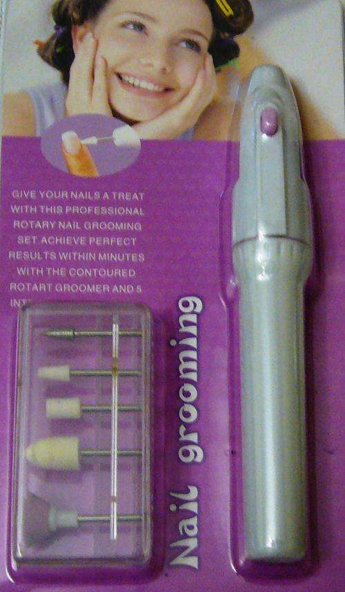 Nail Grooming Kit + Free Gift for winner over R1
