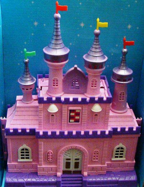 BATTERY OPERATED PRINCESS CASTLE WITH LIGHTS AND MUSIC