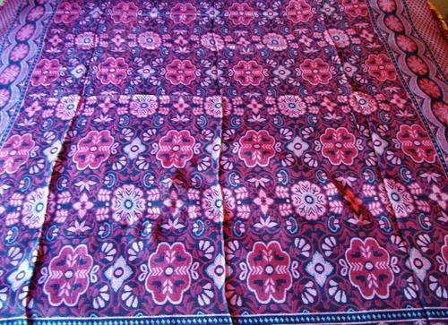 REVERSIBLE RED MULTI PURPOSE TABLE CLOTH/ BEDSPREAD/ THROW