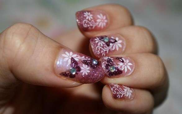 COMPLETE NAIL ART BEAD SET WITH ACRYLIC NAILS AND RHINESTONES