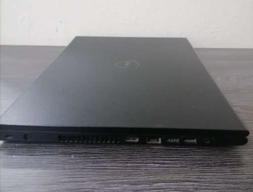 Dell Inspiron 15 3000 Series