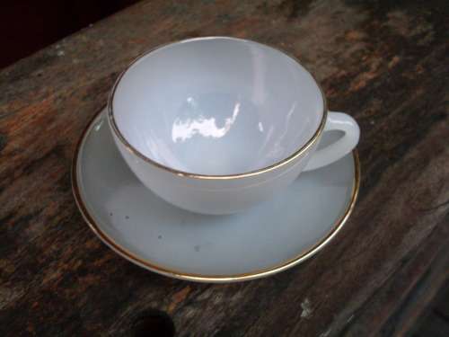 OFFER MJNICHOLLS 1960'S ARCOPAL FRANCE LUSTRE WARE OPALESCENT PASTEL TEA DUO GORGEOUS!