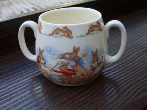 VINTAGE ROYAL DOULTON ENGLAND BUNNYKINS "LOVING" TWO HANDLED MUG