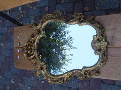 VINTAGE & STUNNING CAST,  BRASS LOOK ORNATE SCROLL AND SHELL DETAIL SHAPELY  WALL HANGING MIRROR