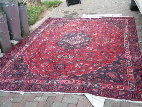 IN VOGUE FASHIONABLY EVENLY WORN HUGE MAHAL HAND KNOTTED PERSIAN RUG GEOMETRIC & MEDALLION REDS ETC
